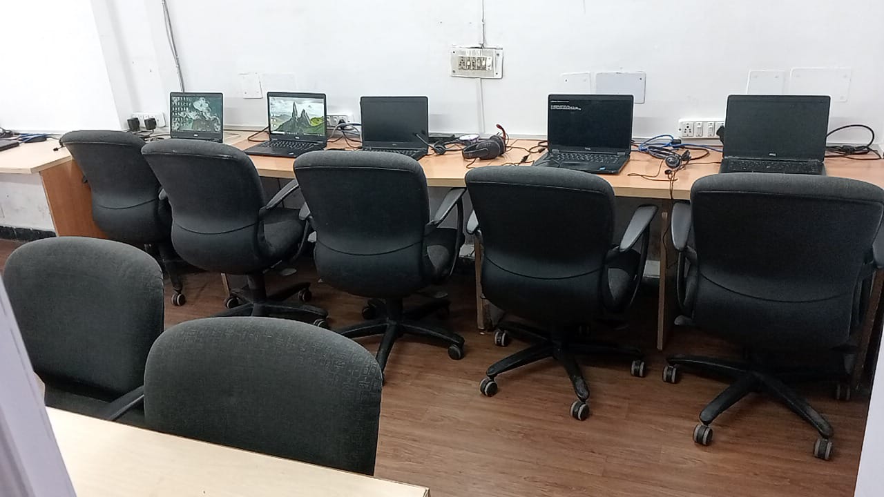 Delhi East of Kailash - Study Hall